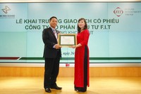 FIT ấn tượng ngay từ phiên chào sàn